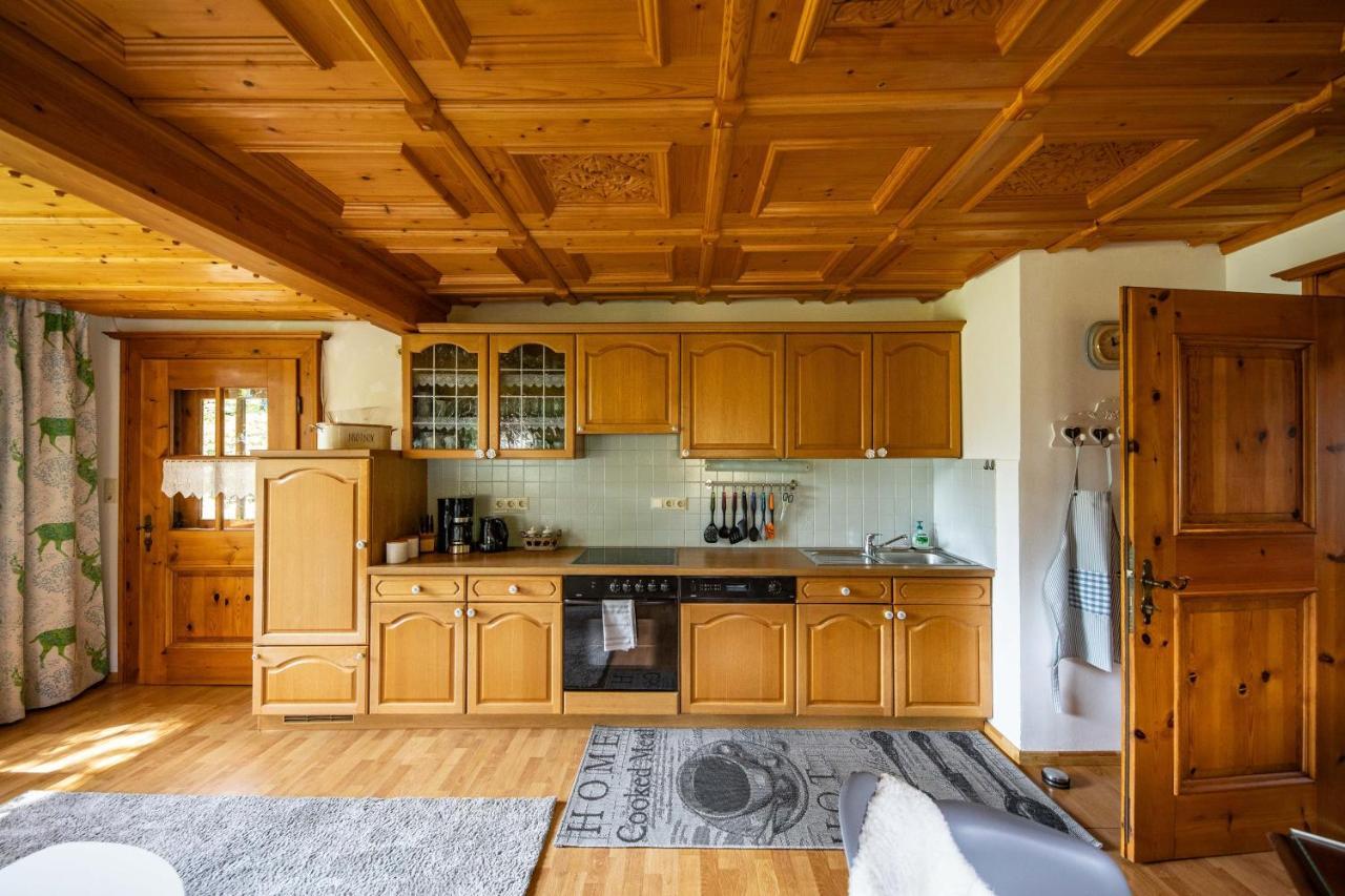 Alpenrelax Haus Weidmannsheil Wohnen Im Romantischen Forsthaus Werfen Exterior photo