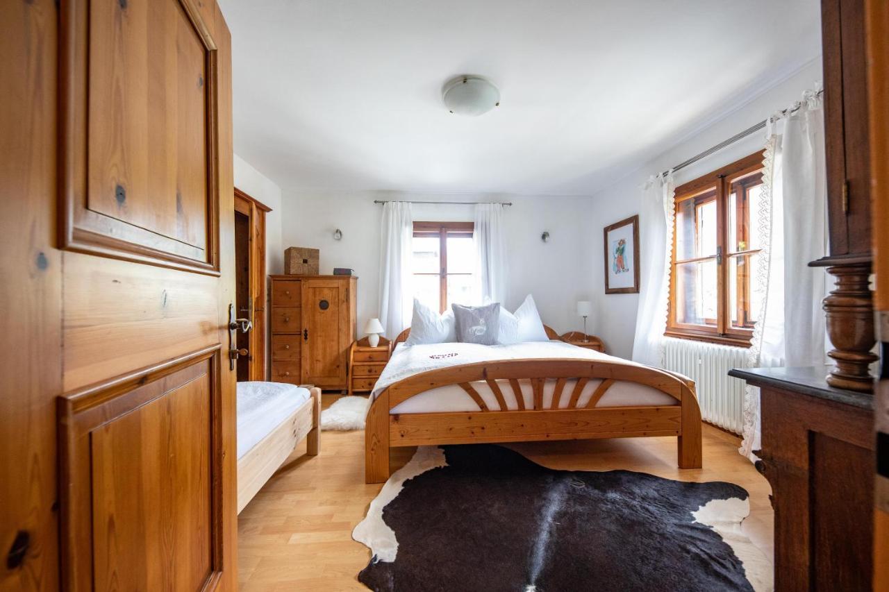 Alpenrelax Haus Weidmannsheil Wohnen Im Romantischen Forsthaus Werfen Exterior photo