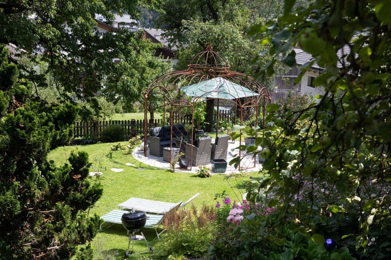 Alpenrelax Haus Weidmannsheil Wohnen Im Romantischen Forsthaus Werfen Exterior photo